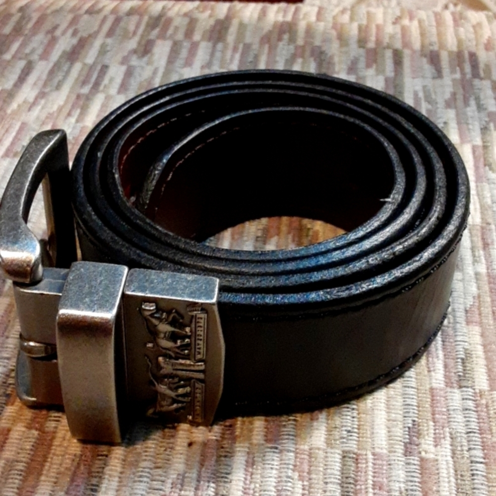 Levis Belt - Picture 4 of 5